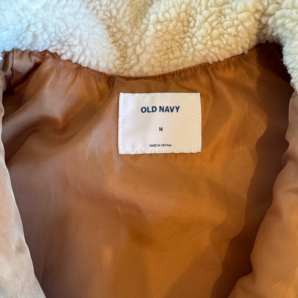 Old Navy Cream Sherpa Vest with Brown Trim - Picture 3 of 4